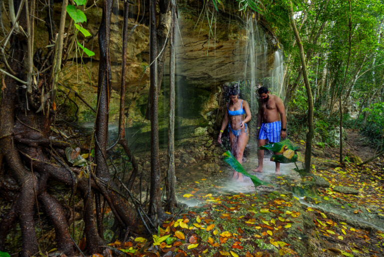 angel fallas revista